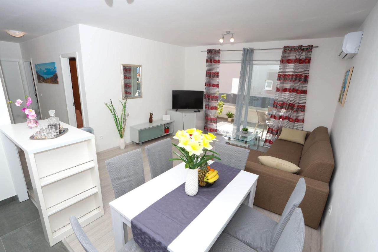 Apartman Petra Макарська Екстер'єр фото